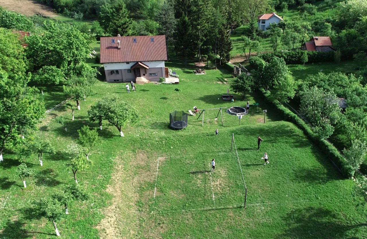 Vila Davidovic-Fruska Gora Mandelos ภายนอก รูปภาพ